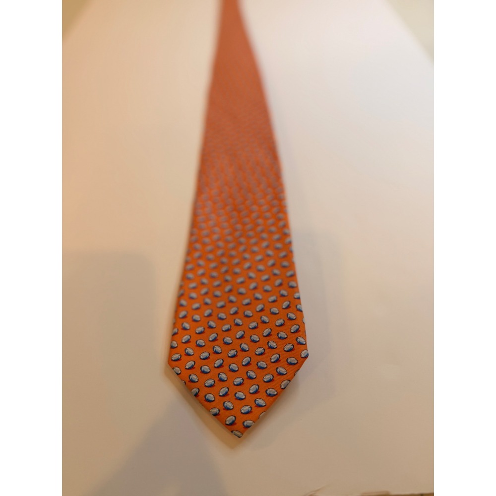 Vineyard Vines Mens Silk Tie Orange Football Pattern Sporty Preppy Necktie